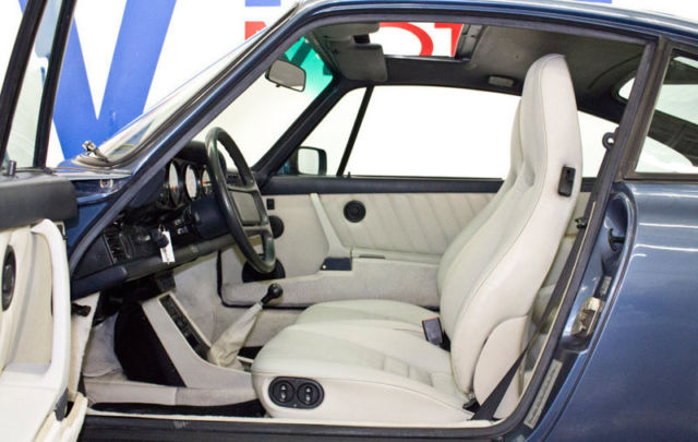 1989 BALTIC BLUE METALLIC Porsche 911 Coupe