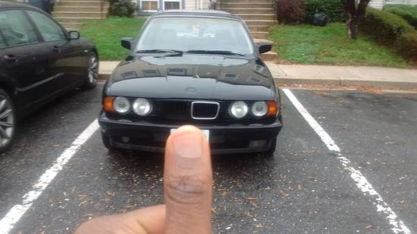 1989 Black BMW 5-Series Sedan