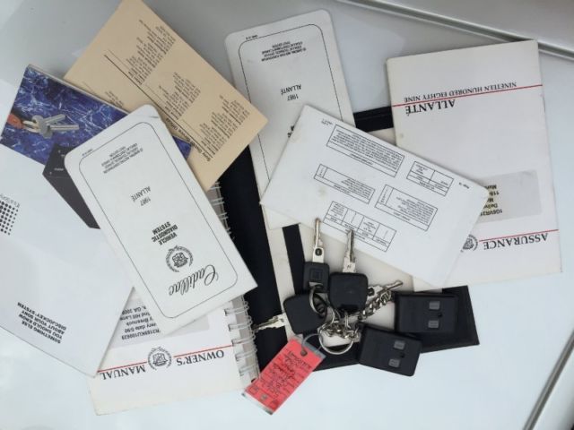 1989 White Cadillac Allante Convertible