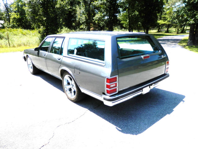 1989 CHARCOAL Chevrolet Capriceold Wagon