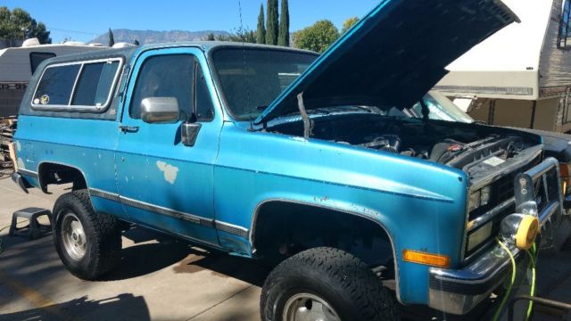 1989 Blue Chevrolet Blazer SUV