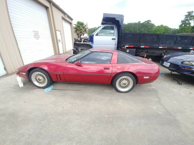 1989 Red Chevrolet Corvette Coupe