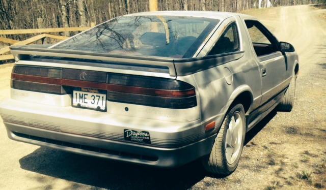 1989 Silver Dodge Daytona Coupe
