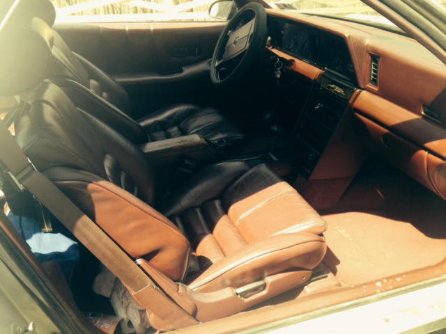 1989 Silver Dodge Daytona Coupe