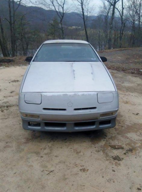 1989 Silver Dodge Daytona Coupe