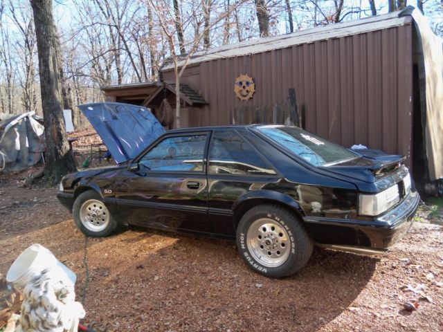 1989 Black Ford Mustang Hatchback