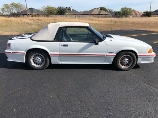 1989 Ford Mustang