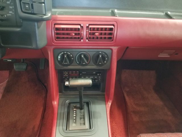 1989 White Ford Mustang
