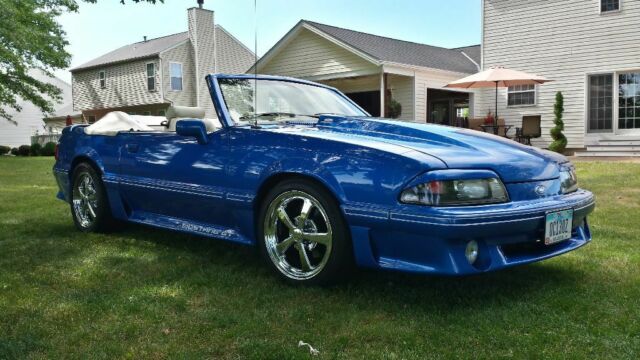 1989 Ford Mustang Convertible