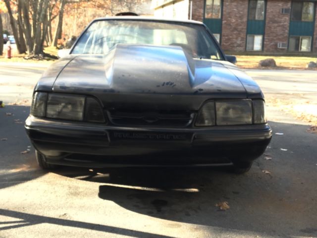 1989 Hot rod black Ford Mustang Hatchback