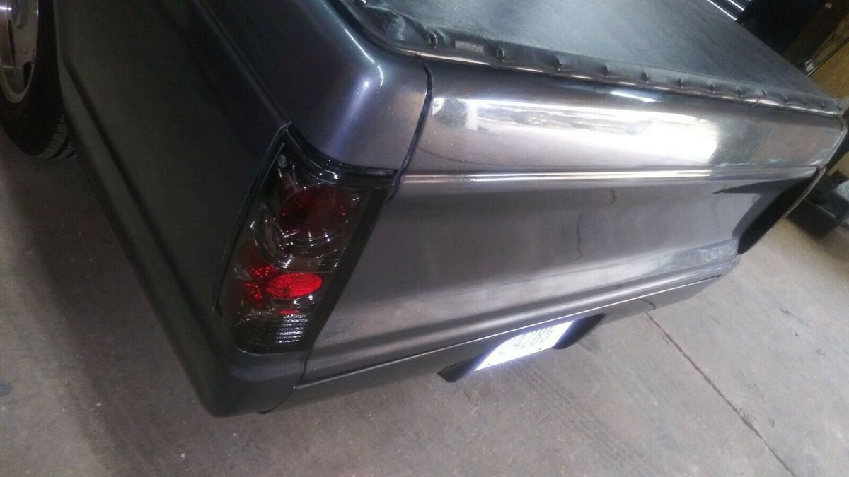 1989 Gray Chevrolet S-10 Standard Cab Pickup