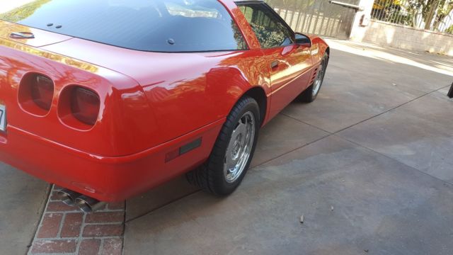 1993 Red Chevrolet Corvette Coupe