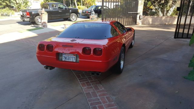 1993 Red Chevrolet Corvette Coupe