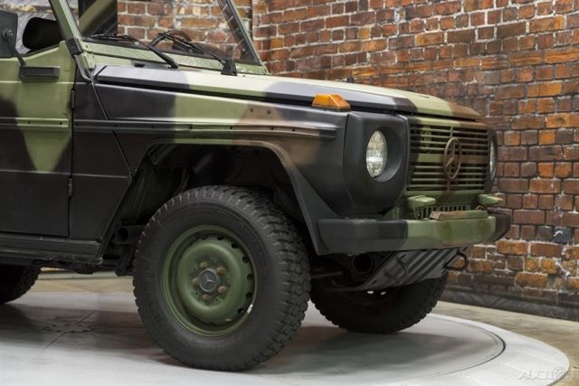 1990 Green Mercedes-Benz G-Class SUV
