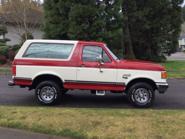 1990 RED & WHITE Ford Bronco SUV