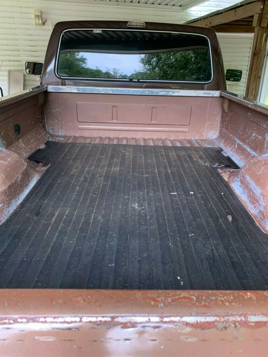 1990 Ford F-250 Standard Cab Pickup