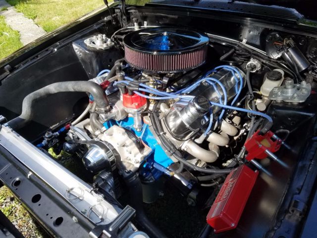 1990 Black Ford Mustang Hatchback