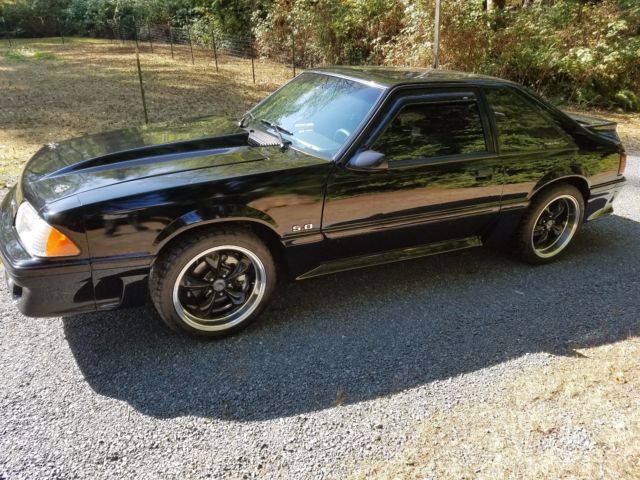1990 Black Ford Mustang Hatchback