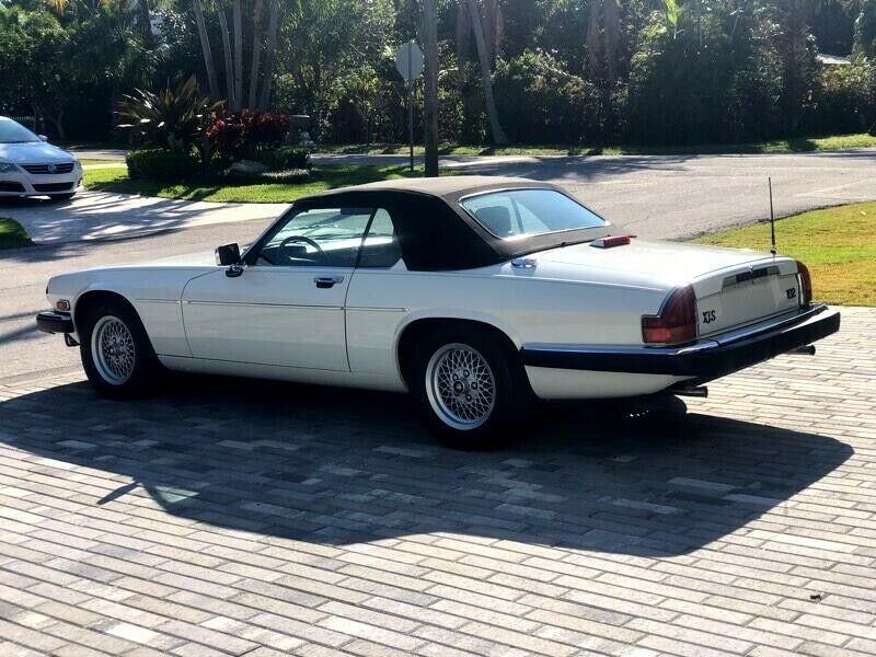 1990 White Jaguar XJS --