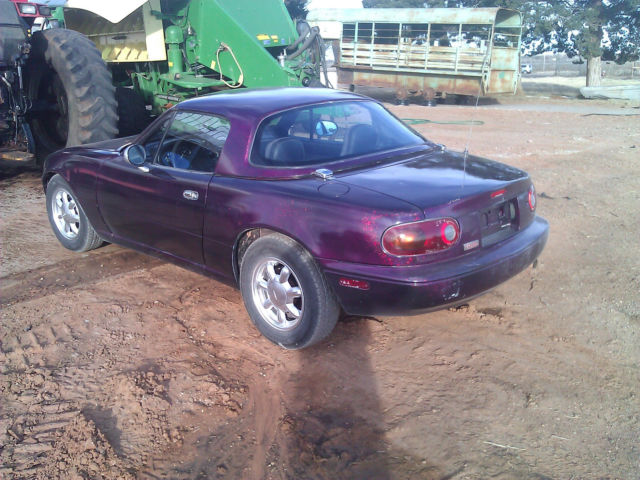 1990 Mazda MX-5 Miata Convertible