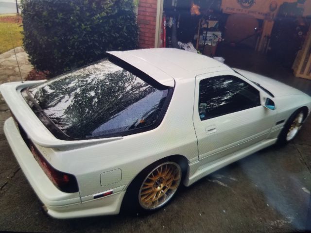 1990 White Mazda RX-7 Coupe
