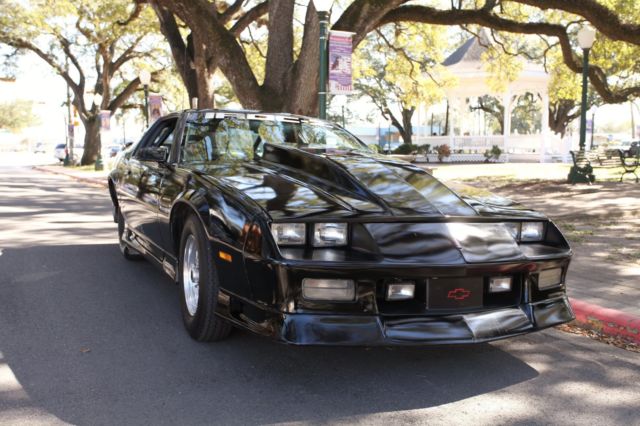 1991 Black Chevrolet Camaro Coupe