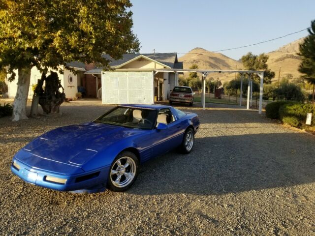 1991 Blue Chevrolet Corvette