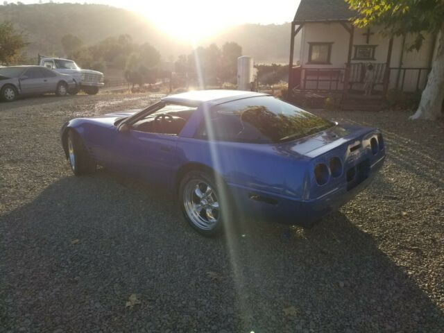 1991 Blue Chevrolet Corvette