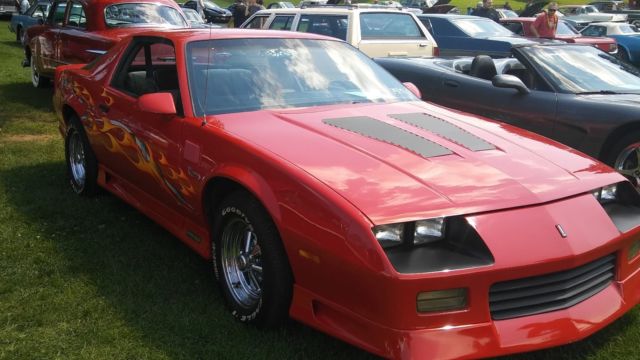 1991 Red Chevrolet Camaro Coupe