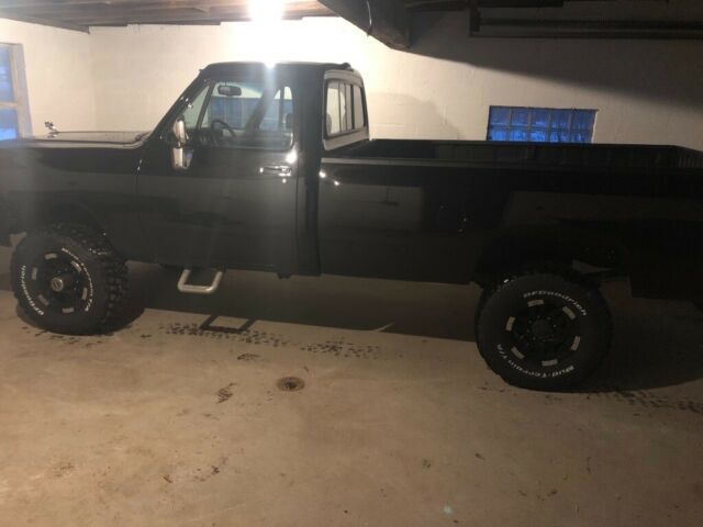 1991 Black Dodge Ram 2500 Standard Cab Pickup