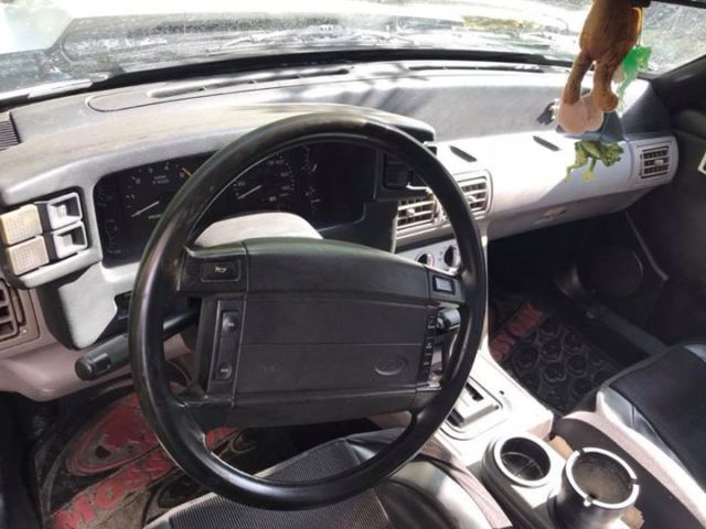 1991 Green Ford Mustang Hatchback