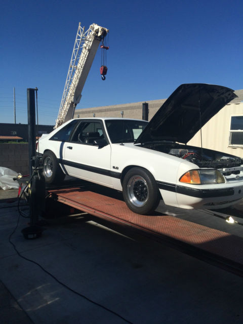 1991 White Ford Mustang Hatchback