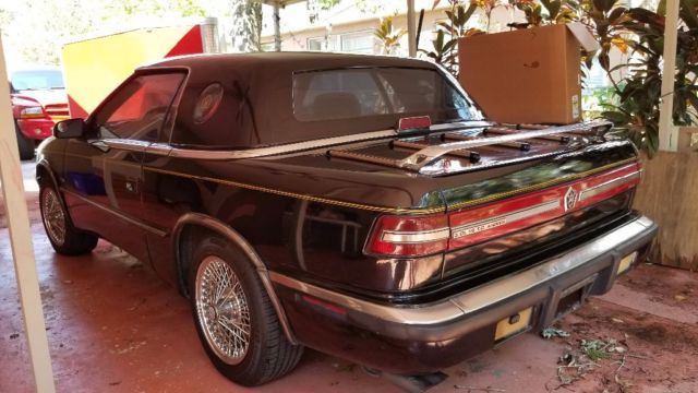 1991 Black Chrysler Other