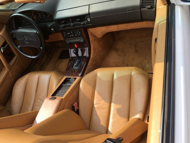 1991 White Mercedes-Benz SL-Class Convertible