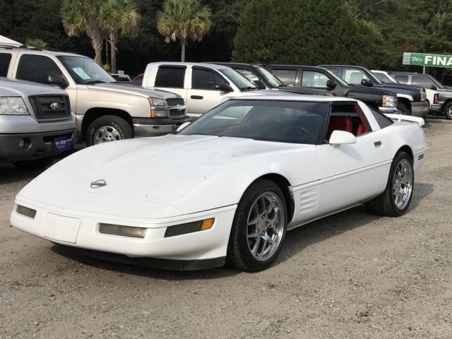 1991 White Chevrolet Corvette