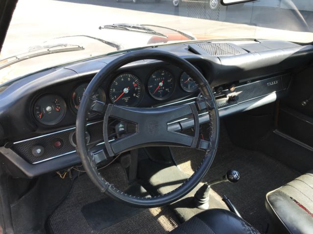 1970 Brown Porsche 911 Coupe