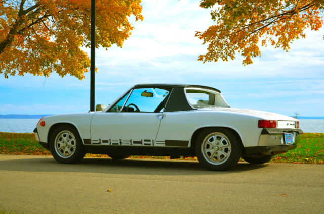 1973 White Porsche 914 Coupe