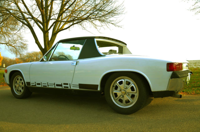 1973 White Porsche 914 Coupe