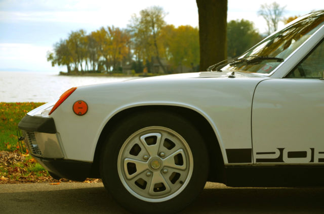 1973 White Porsche 914 Coupe