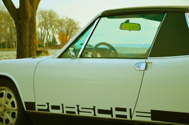 1973 White Porsche 914 Coupe