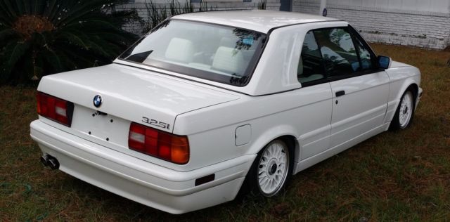 1992 Alpenweiss BMW 3-Series Convertible