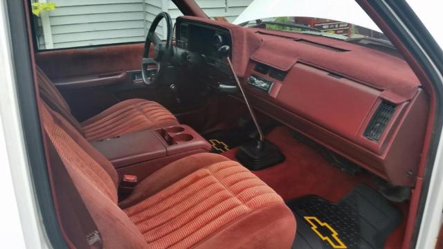 1992 White Chevrolet C/K Pickup 1500 Pick Up