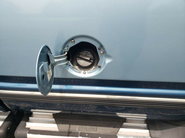 1992 BLUE Chevrolet C/K Pickup 2500 REGULAR CAB