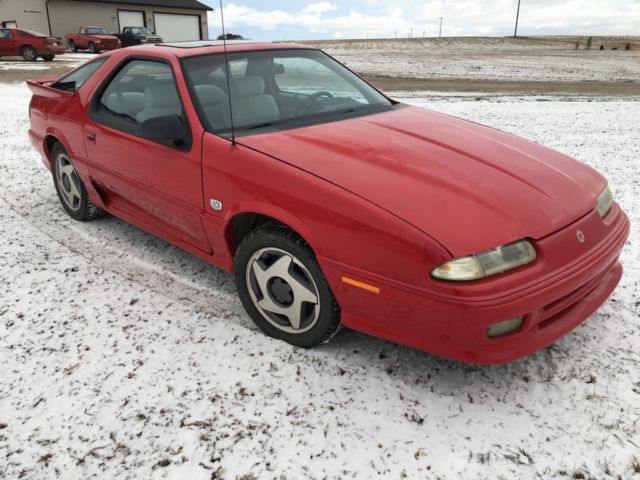 1992 Red Dodge Daytona Hatchback