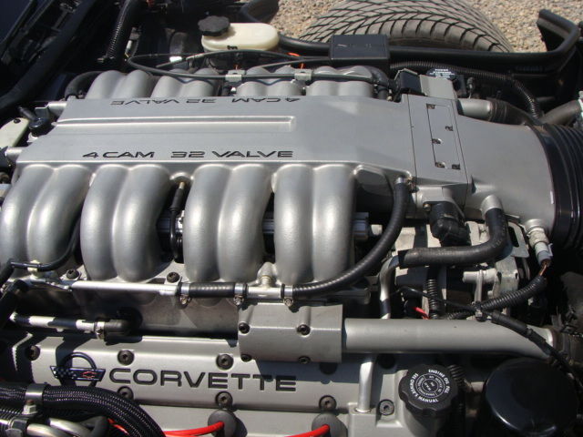 1992 polo green Chevrolet Corvette Coupe