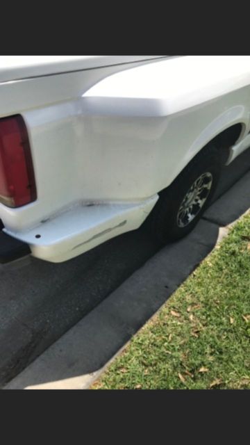 1992 White Ford F-150