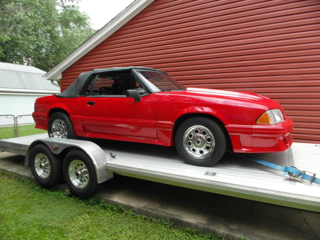 1992 Red Ford Mustang