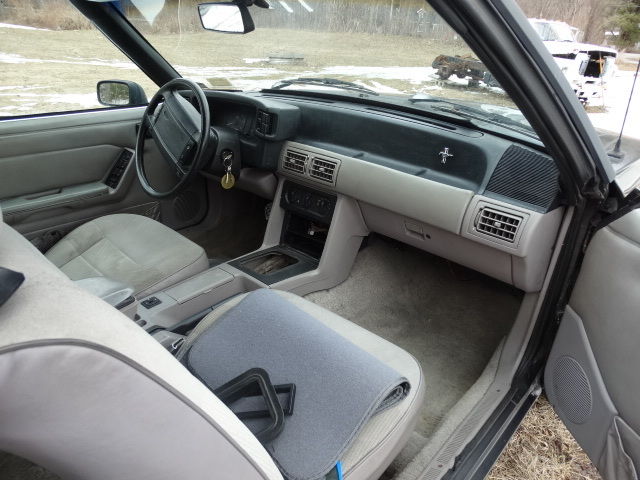 1992 Gray Ford Mustang