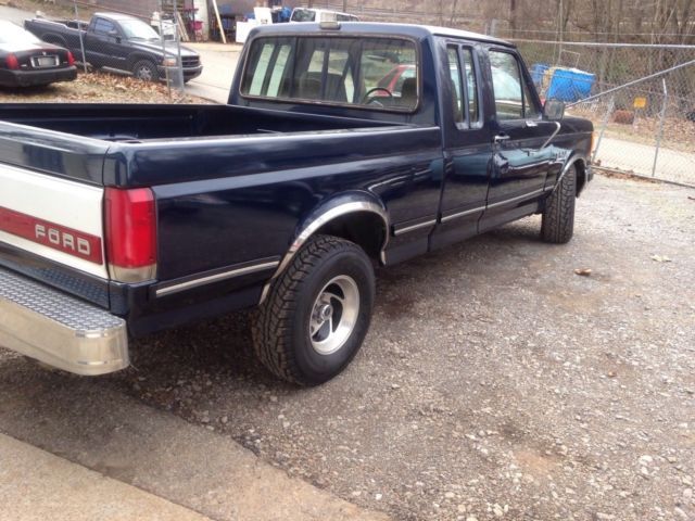 1988 Blue Ford F-150 Extended Cab Pickup