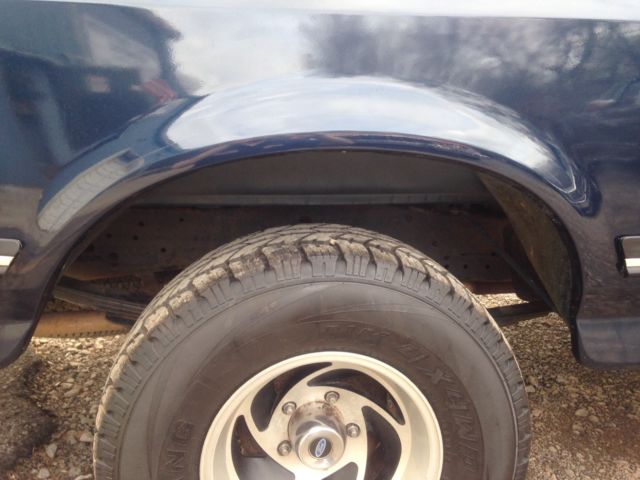 1988 Blue Ford F-150 Extended Cab Pickup